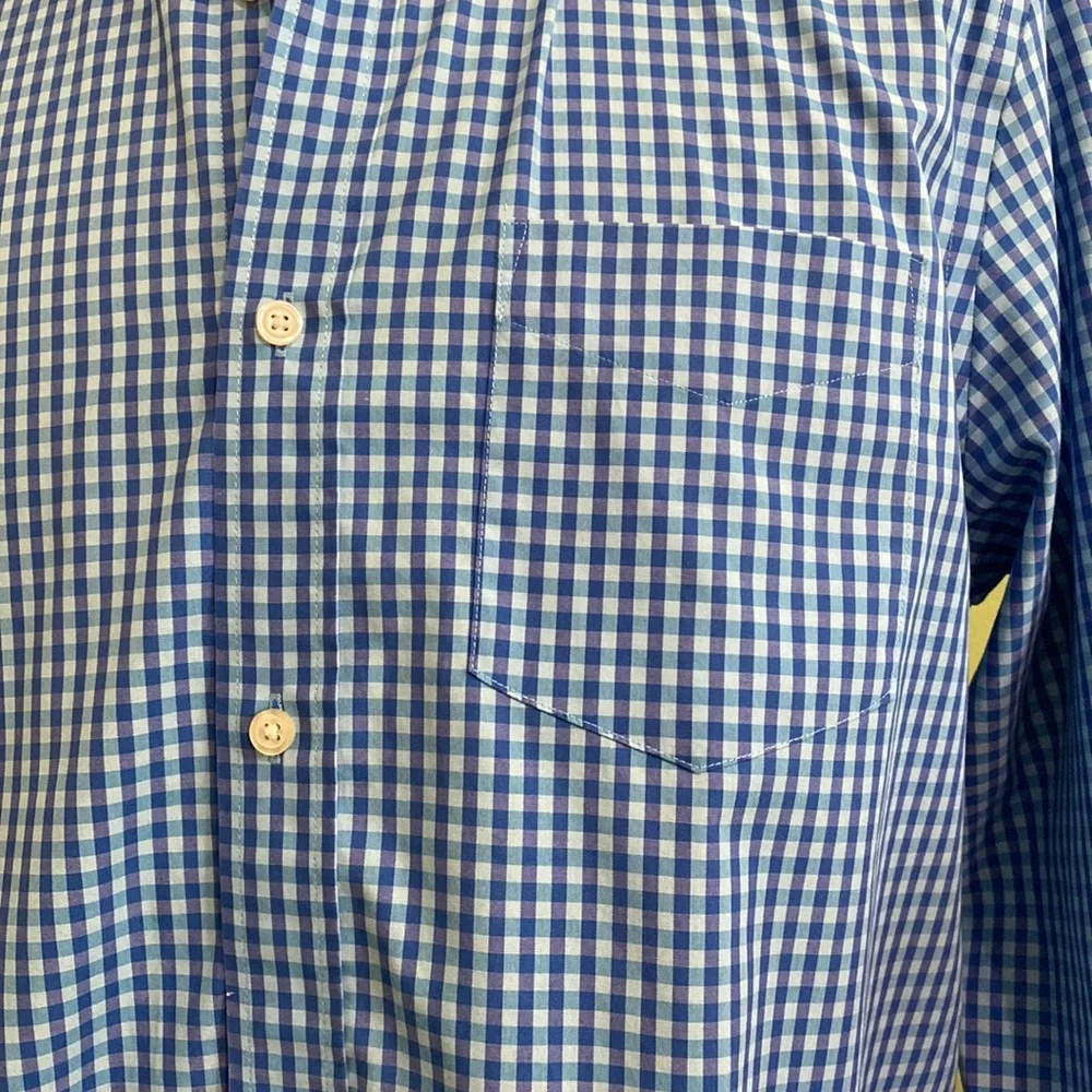 Men’s Banana Republic long sleeve button down shirt